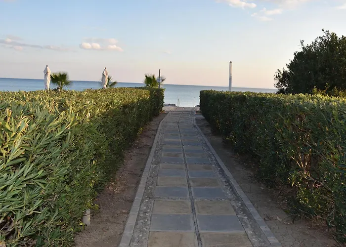 Villa Aqua
